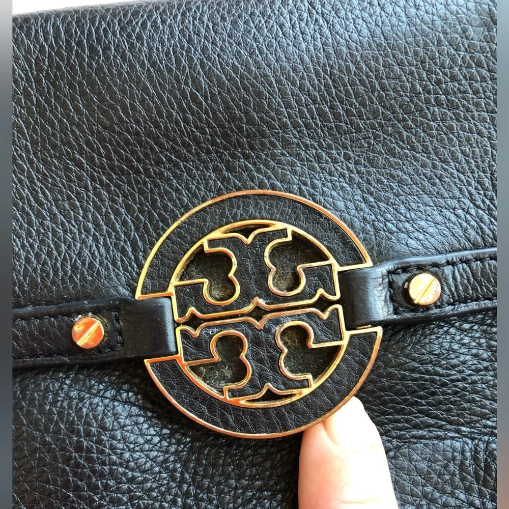 Tory Burch Black Crossbody Bag pre-owned good condition